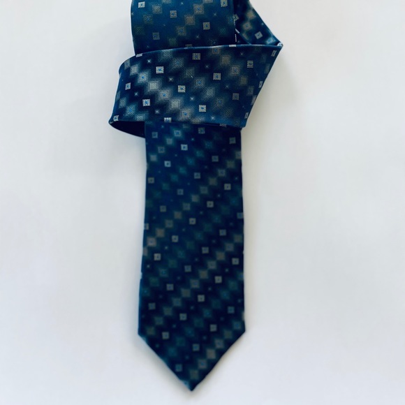 Bocara Other - Bocara navy blue silk hand made New tie
